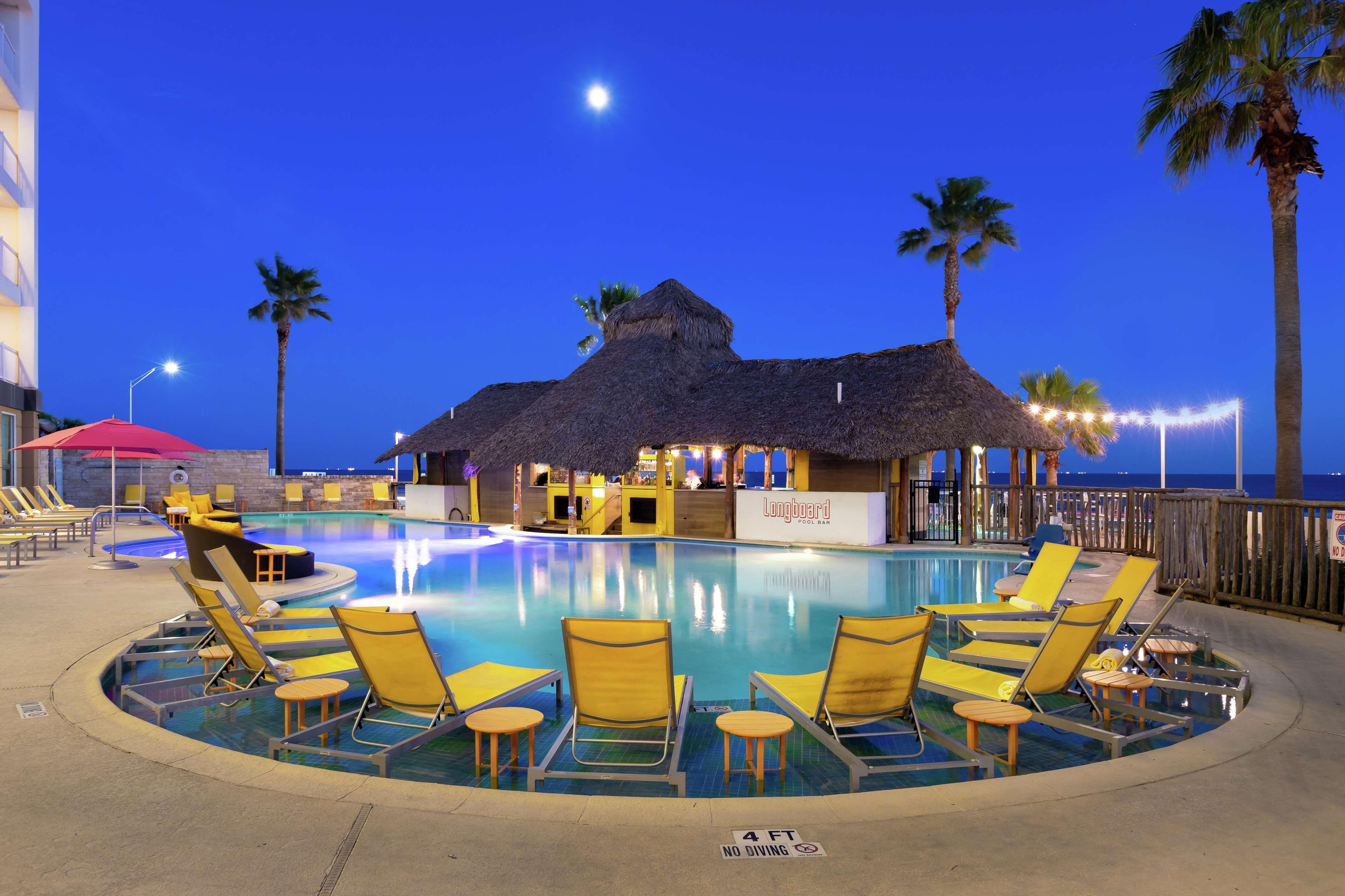 Doubletree By Hilton Galveston Beach Exterior foto