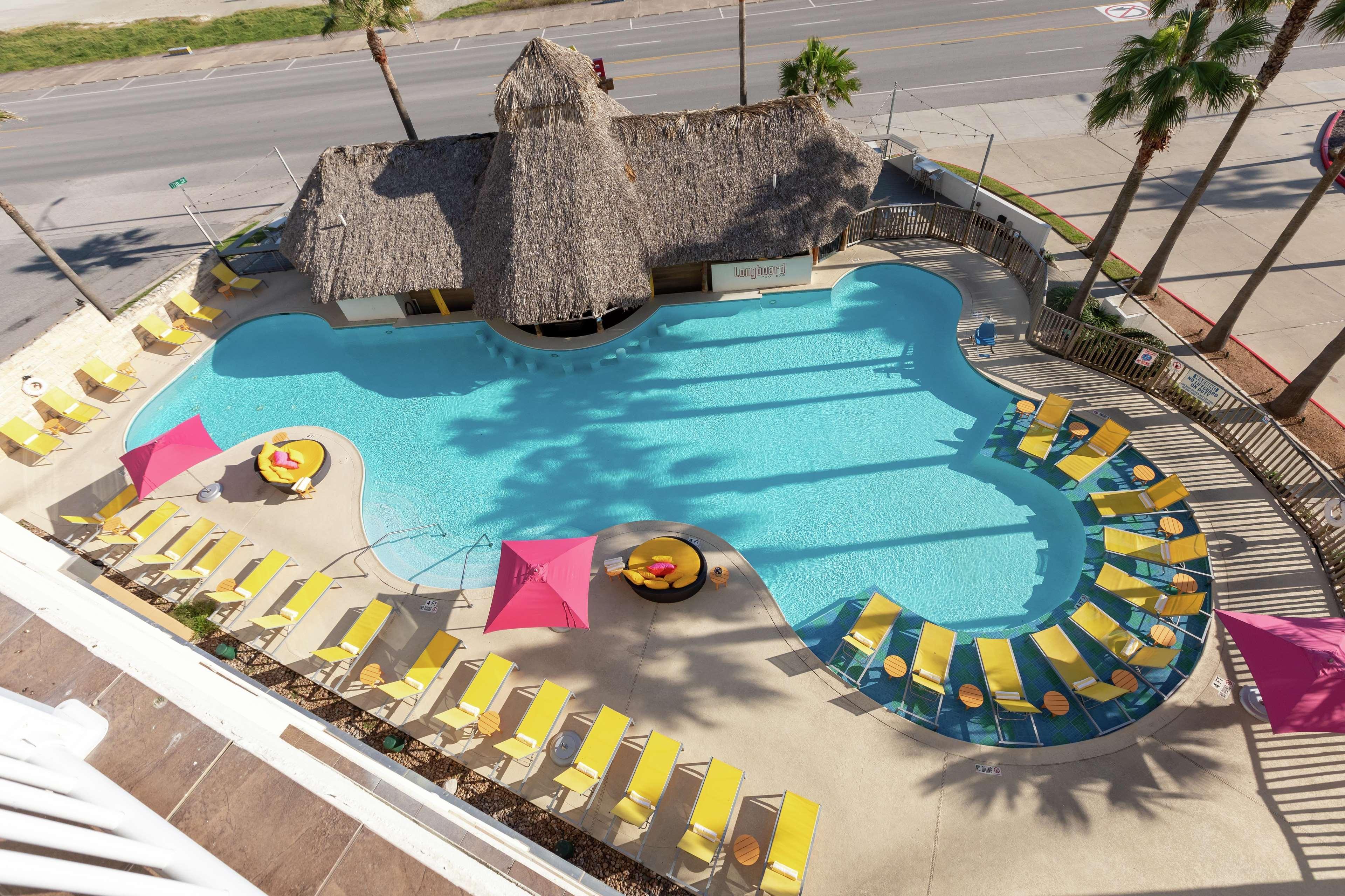 Doubletree By Hilton Galveston Beach Exterior foto